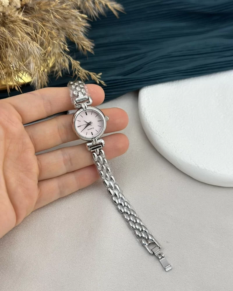 Gümüş Yuvarlak Kasa Retro Saat (Pembe)