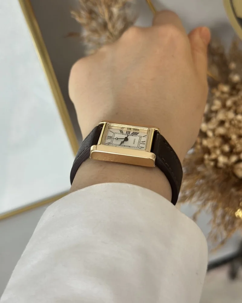 Kahverengi Deri Kordon Dikdörtgen Saat