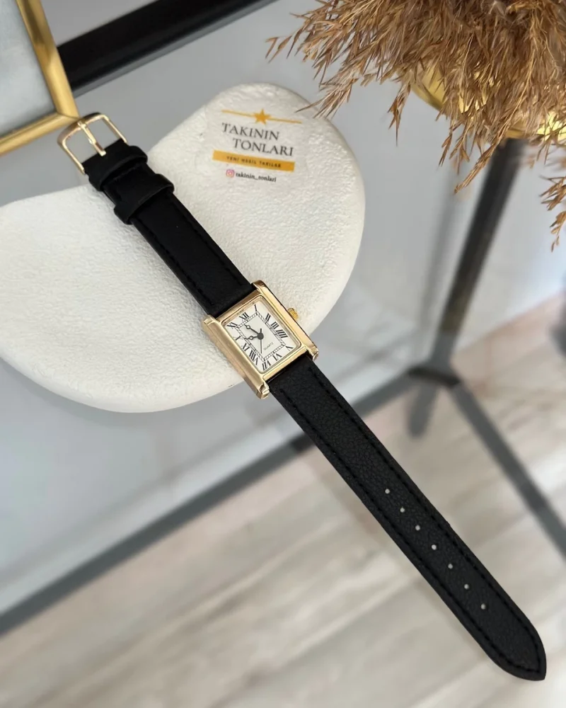 Siyah Deri Kordon Dikdörtgen Saat
