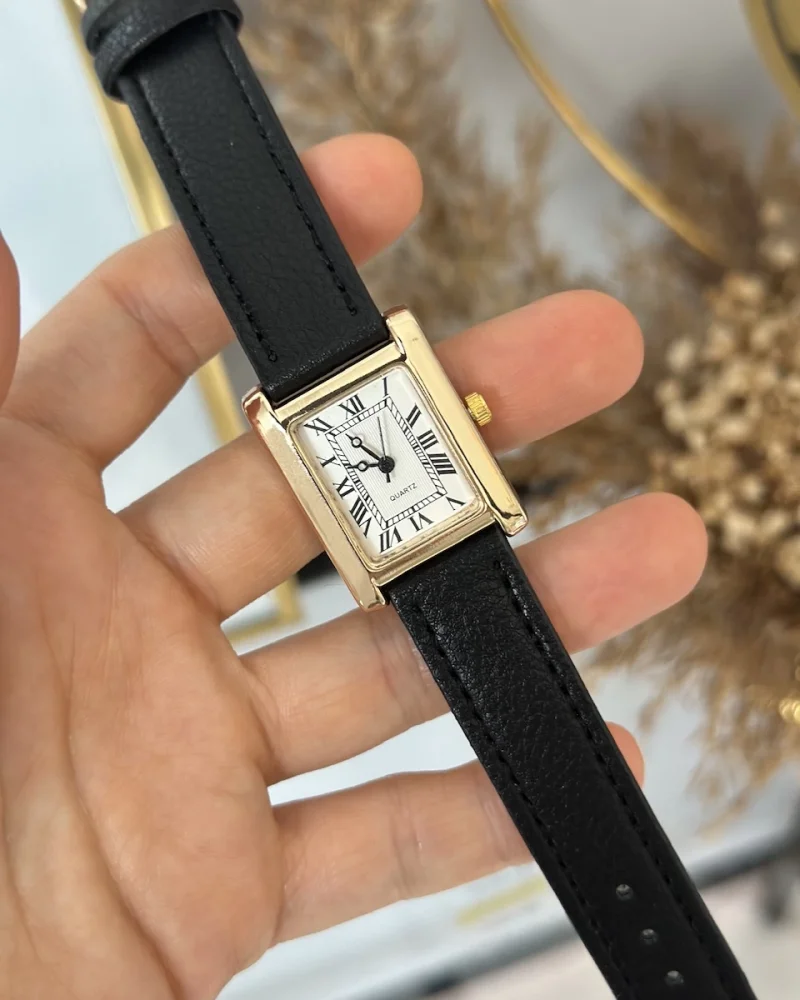 Siyah Deri Kordon Dikdörtgen Saat