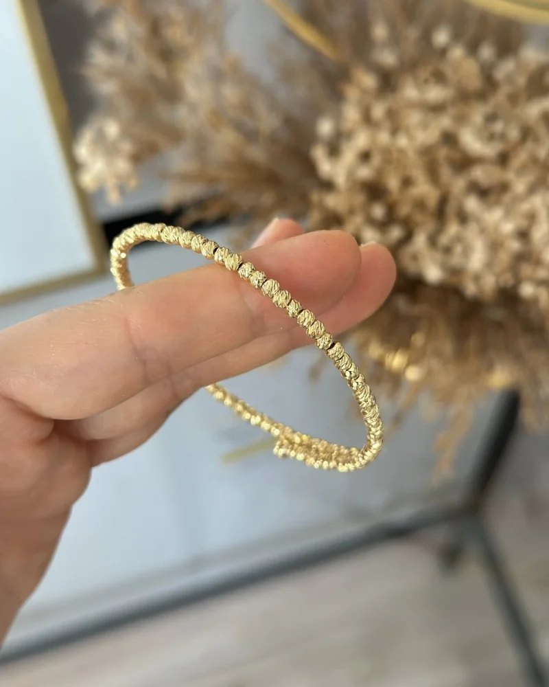 Dorikalı Kalsik Zarif Kelepçe Bileklik