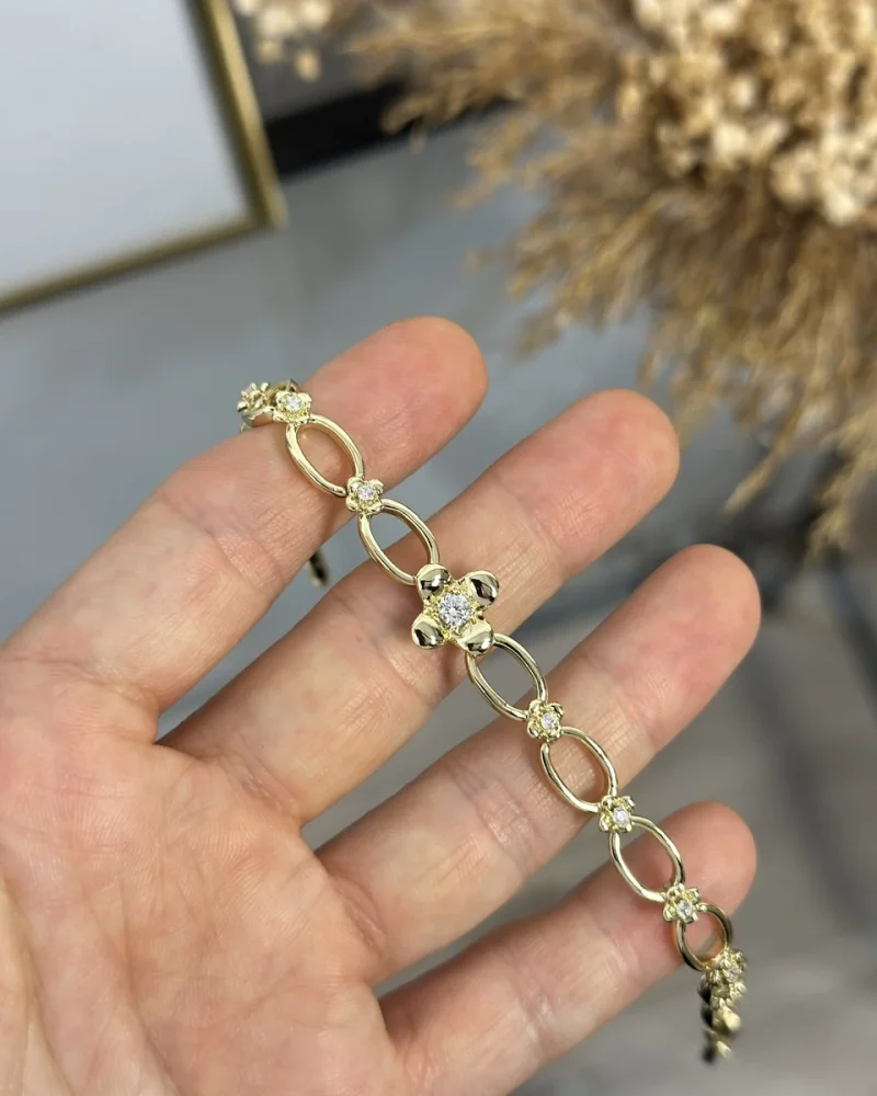 XP Gold Taşlı Çiçek Bileklik (17+2 cm)