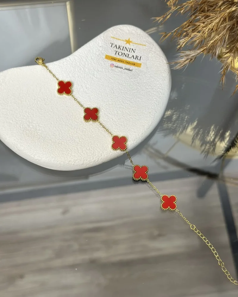 Çelik Mrka Model Kırmızı Bileklik