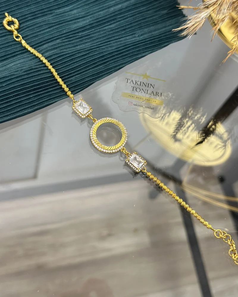 22 Ayar Baget Taşlı Çeyreklik Dorika Bileklik