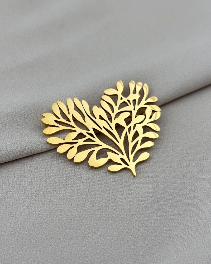 Çelik Gold Kalpli Broş