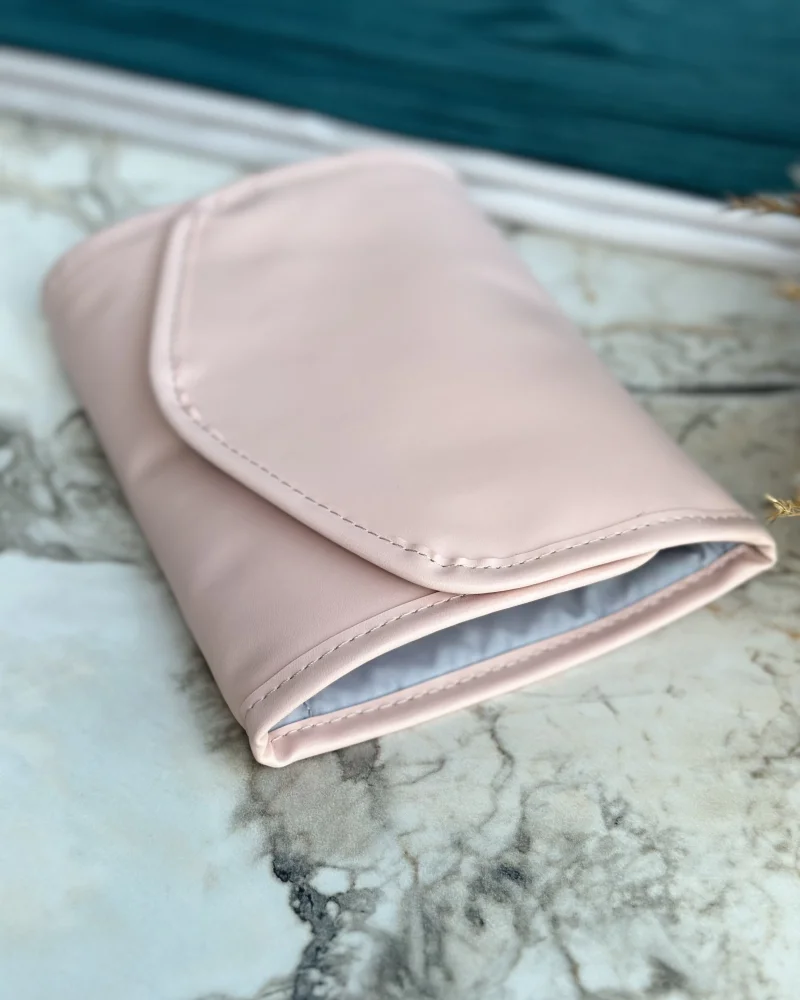 PEMBE ORGANİZER TAKI ÇANTASI
