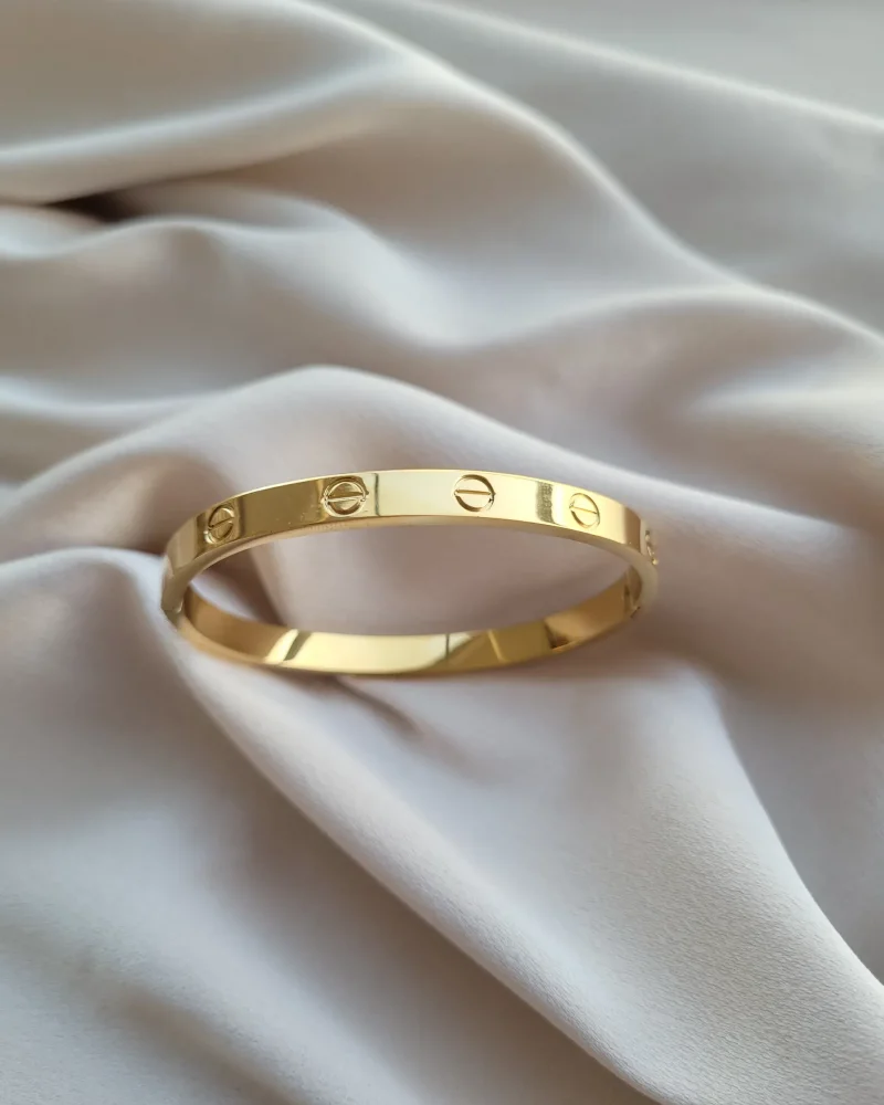 Taşsız Marka Kelepçe