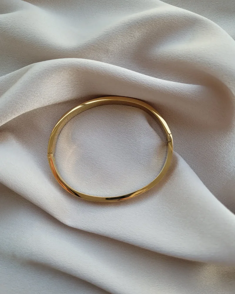 Taşsız Marka Kelepçe