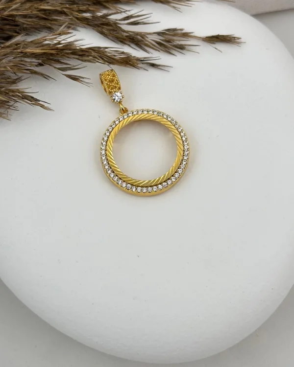 22 Ayar Taşlı Yarım Altın Yuvalı Kolye Ucu