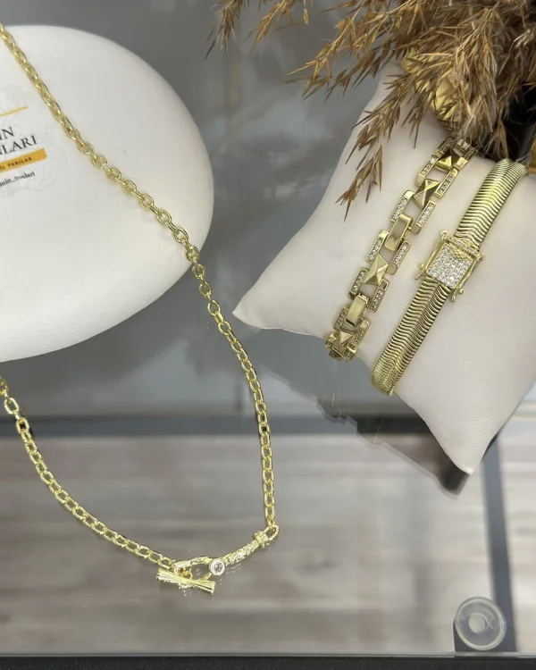 İthal Tasarım Kolye ve Vip Bileklik Kombini