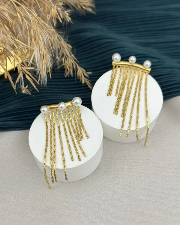 Sarkıt İncili Çelik Küpe