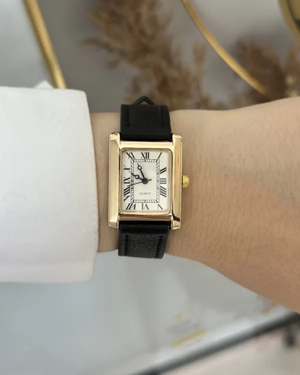 Siyah Deri Kordon Dikdörtgen Saat