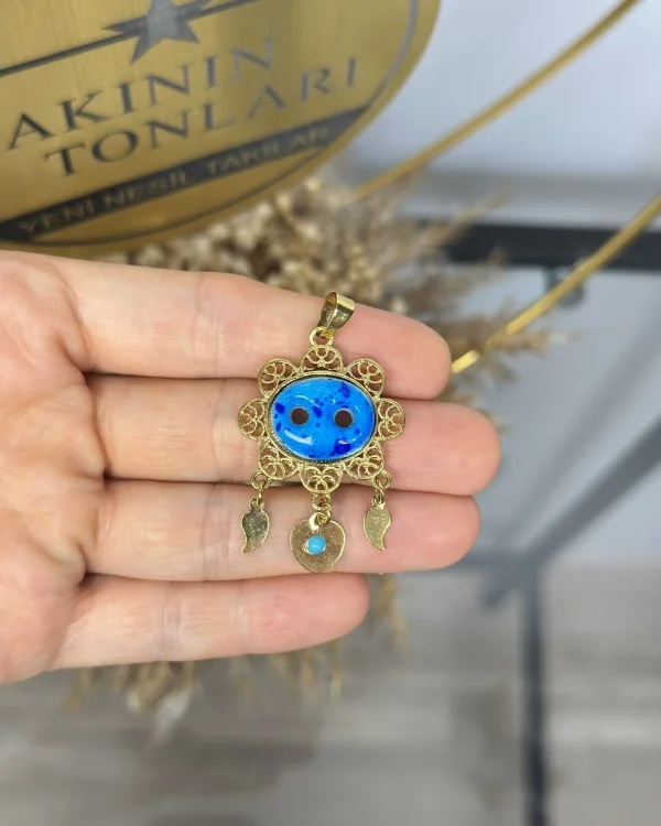 22 Ayar İşlemeli Süryani Pullu Kolye Ucu