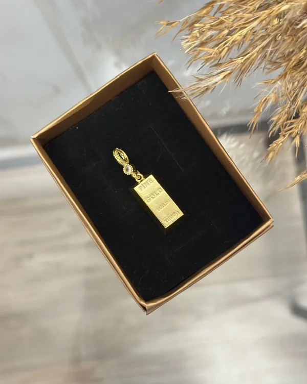 22 Ayar Külçe Kolye Ucu