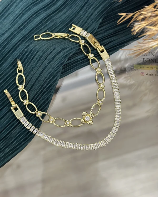 14 Ayar Baget Suyolu-Çiçek Detaylı Bileklik Kombini