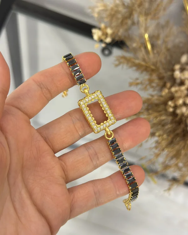 Dikdörtgen Gram Altınlık Siyah Baget Bileklik