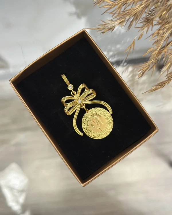 Yarım Altınlı Fiyonk Kolye Ucu