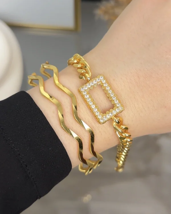 Gram Altınlık Kuyu Zincir-Zikzak Ajda Kombini