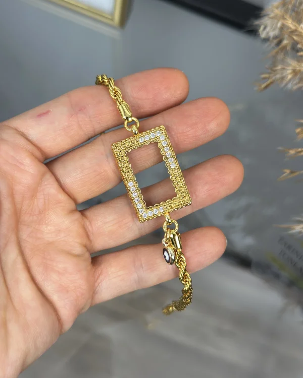 5 Gramlık Yarım Taşlı Burgu Bileklik