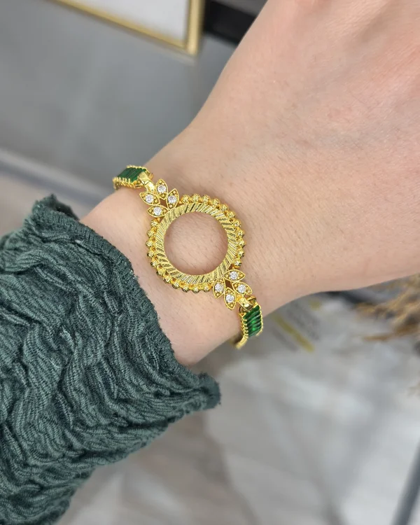 Çeyreklik Yaprak Detaylı Yeşil Baget Bileklik