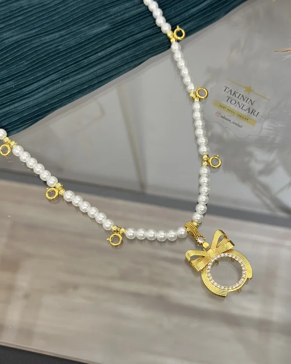 Çeyreklik Fiyonklu Dokuzu Biryerde İnci Kolye (60 cm)