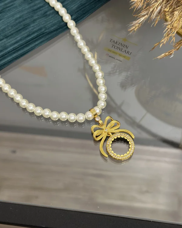 Çeyreklik Taşlı İncili Fiyonk Kolye (60 cm)