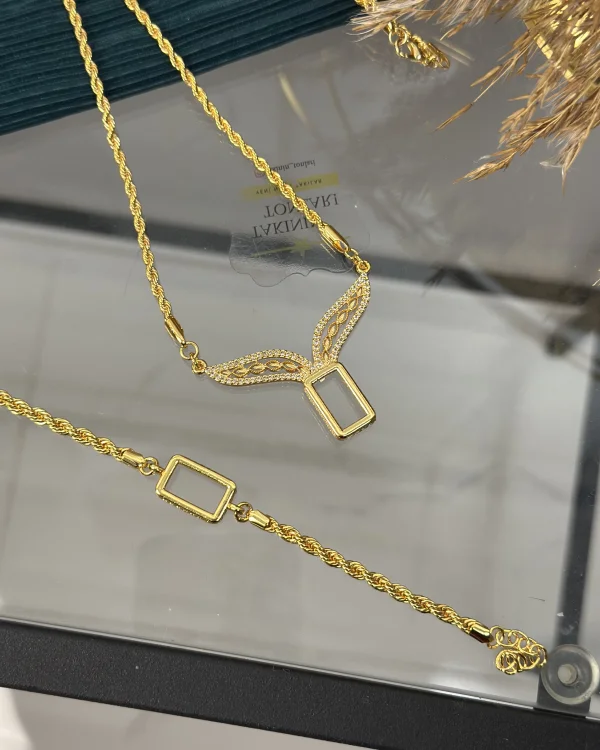 Gram Altınlık Tasarım Sade Çerçeve Burgu Set