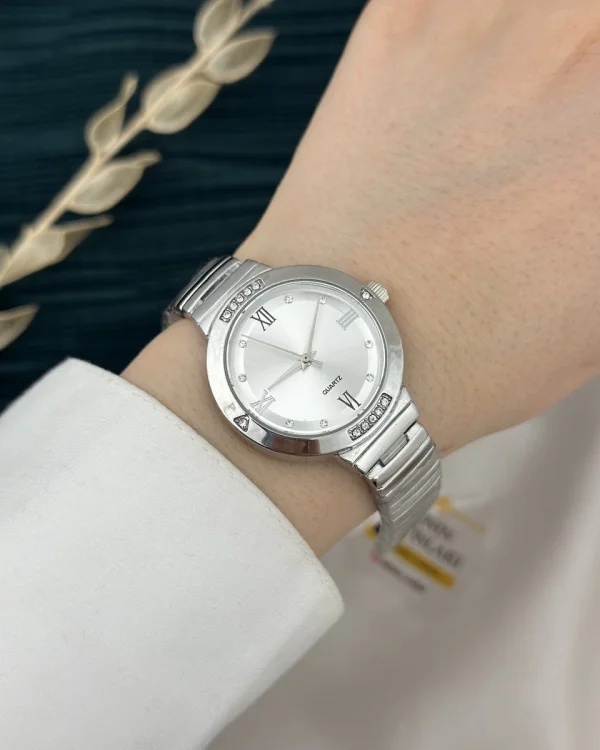 İthal Gümüş Metal Taşlı Spor Saat (Bileklik hediyeli)