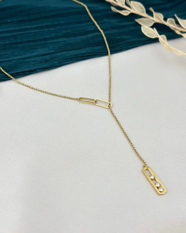 Taşlı Marka Kolye (45 cm+sarkan kısım 15 cm )