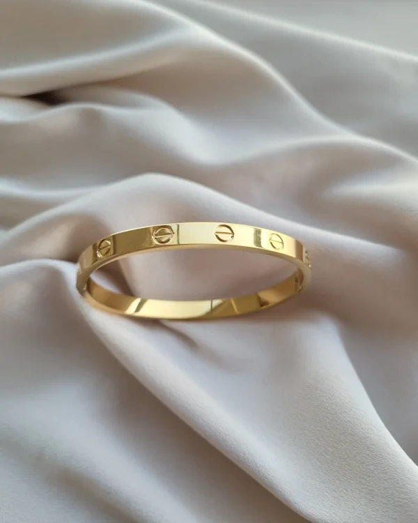 Taşsız Marka Kelepçe