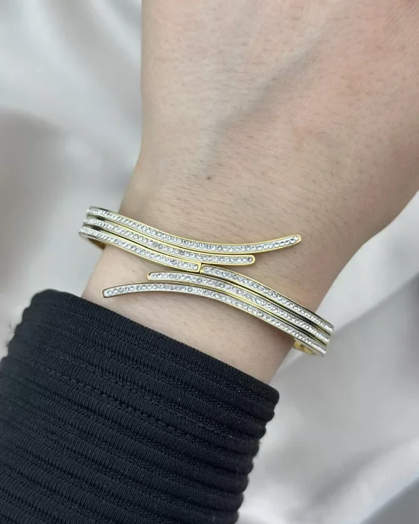 Yeni Taşlı Kıvrımlı Kelepçe