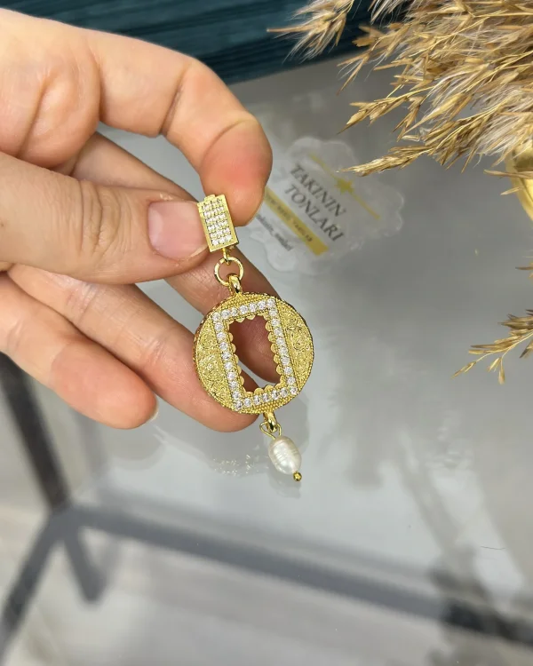 Yuvarlak Gram Altınlık Taşlı Dörtgen Klipsli Kolye Ucu