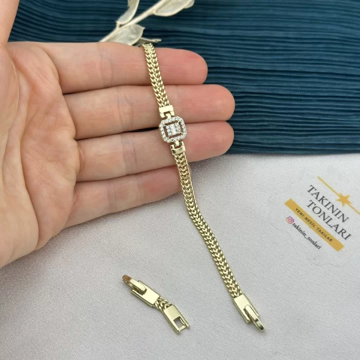 14K Gold Baget Taşlı Hasır Bileklik (17+2 cm)