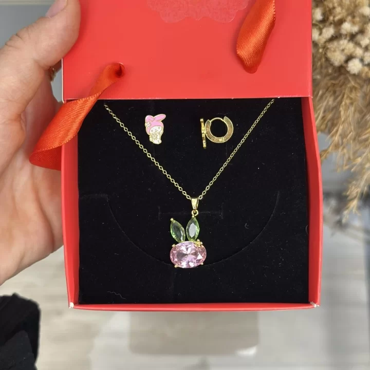 Çocuk Pembe Tavşan Kombin