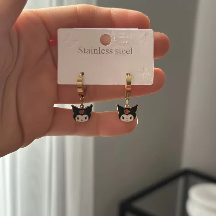 Çocuk Sallantılı Kuromi Küpe