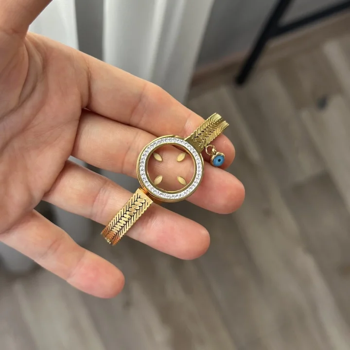 Çelik Hasır Görünümlü Çeyreklik Kelepçe (5*6 cm)