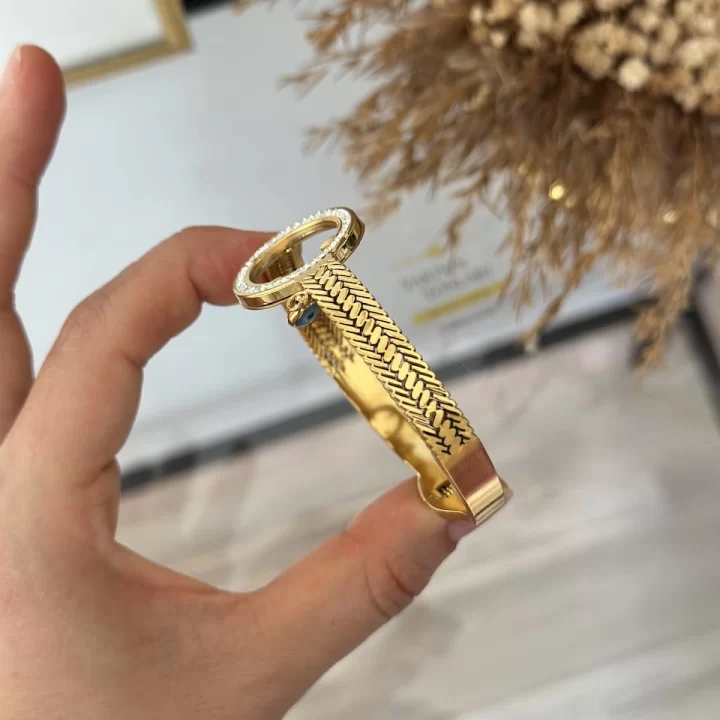 Çelik Hasır Görünümlü Çeyreklik Kelepçe (5*6 cm)