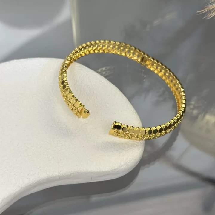 22 Ayar Telkari Ortası İşli Üç Sıra Pullu Kelepçe Bilezik (6.0 cm)