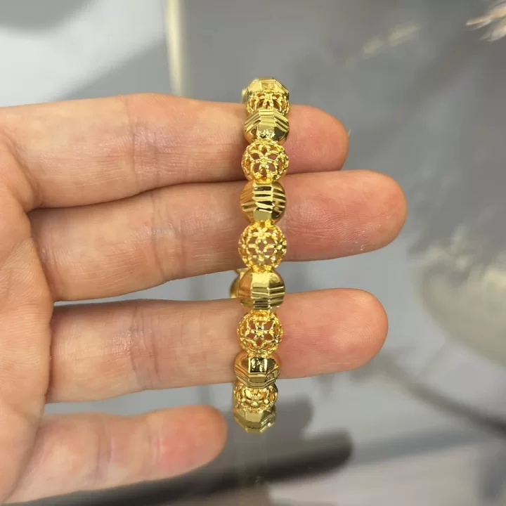 22 Ayar Telkari İşlemeli Topçuk Kelepçe Bilezik (6.0 cm)