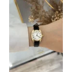 Siyah Deri Kordon Yuvarlak-Köşeli Saat