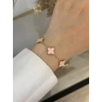 Çelik Marka Model Pembe Yonca Bileklik