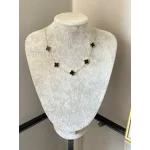 Çelik Marka Model Siya Yonca Kolye (40+5 cm)