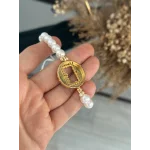 Gram Altınlık Yuvarlak İşlemeli İncili Bileklik (Suyolu Hediye)