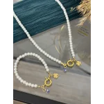 Dümen Kilit Charmli İnci Set ( Kolye 60 cm -Bileklik 18 cm)