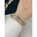 Gümüş Çivi Model Taşlı Kelepçe