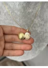 Beyaz Mineli Kuşlu Açılır Kapaklı Kolye (40+5 cm)