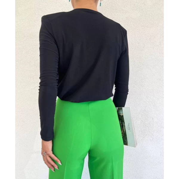 Omuz Vatkalı Degaje Yaka Crop