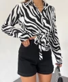 Zebra Desen Önü Bağcıklı Gömlek