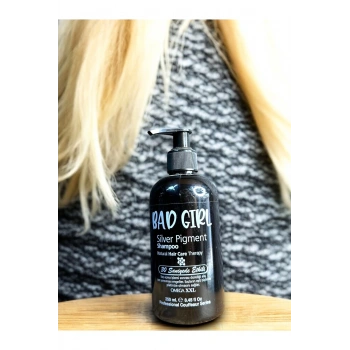 Sılver Pıgment Shampoo( Mor Şampuan)- Turunculaşma Karşıtı Sülfatsız