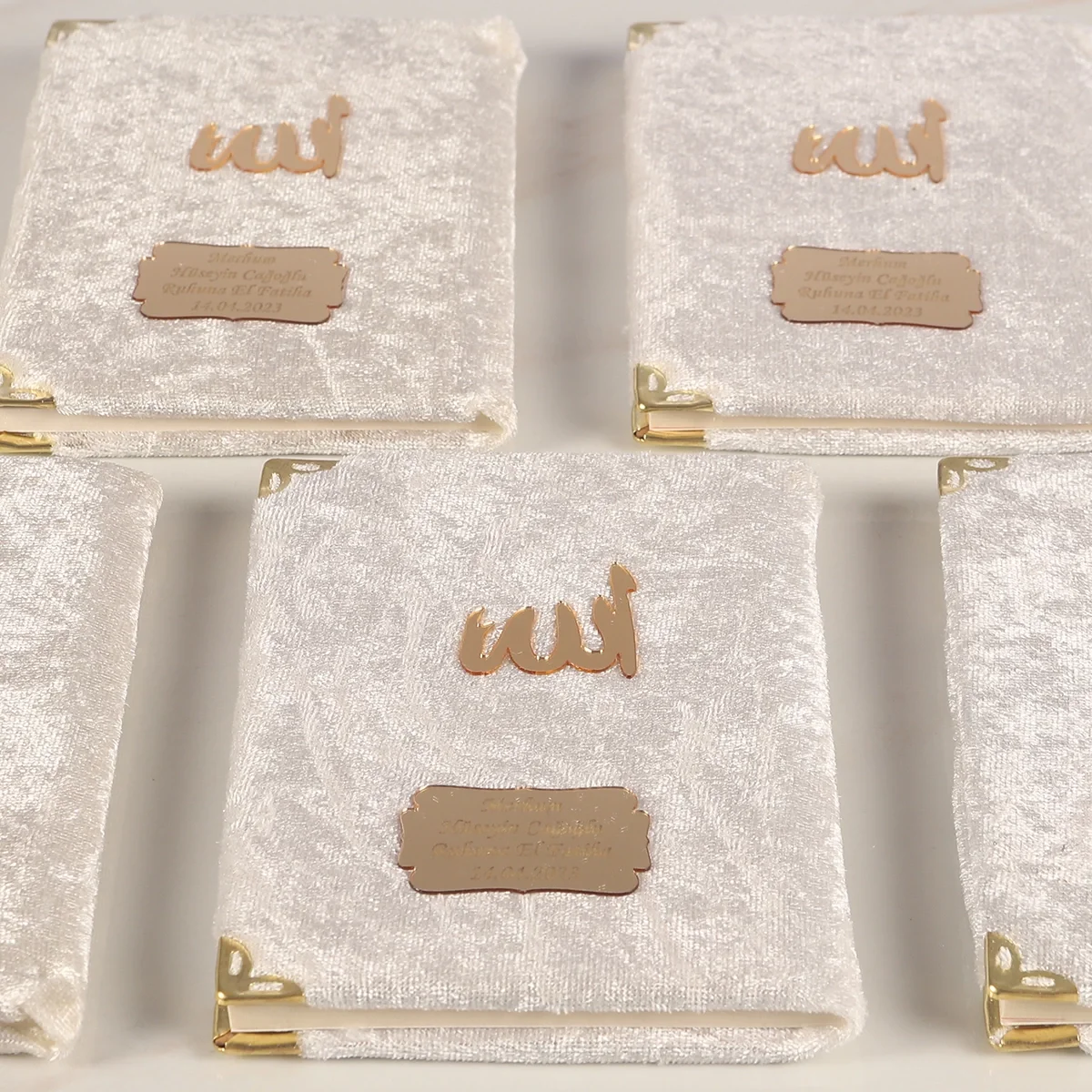 Tül Kese İçerisinde Krem Renkli Kadife Yasin Kitabı Seti - Mevlüt Hediyelikleri